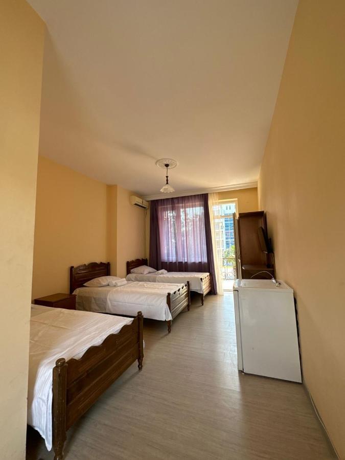 Hotel Liza Gonio Bagian luar foto